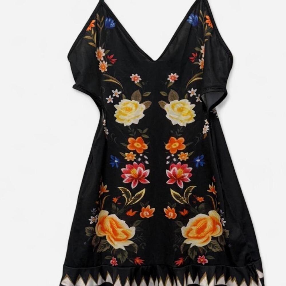 Black Floral Cutout Ruffle mini Dress Small